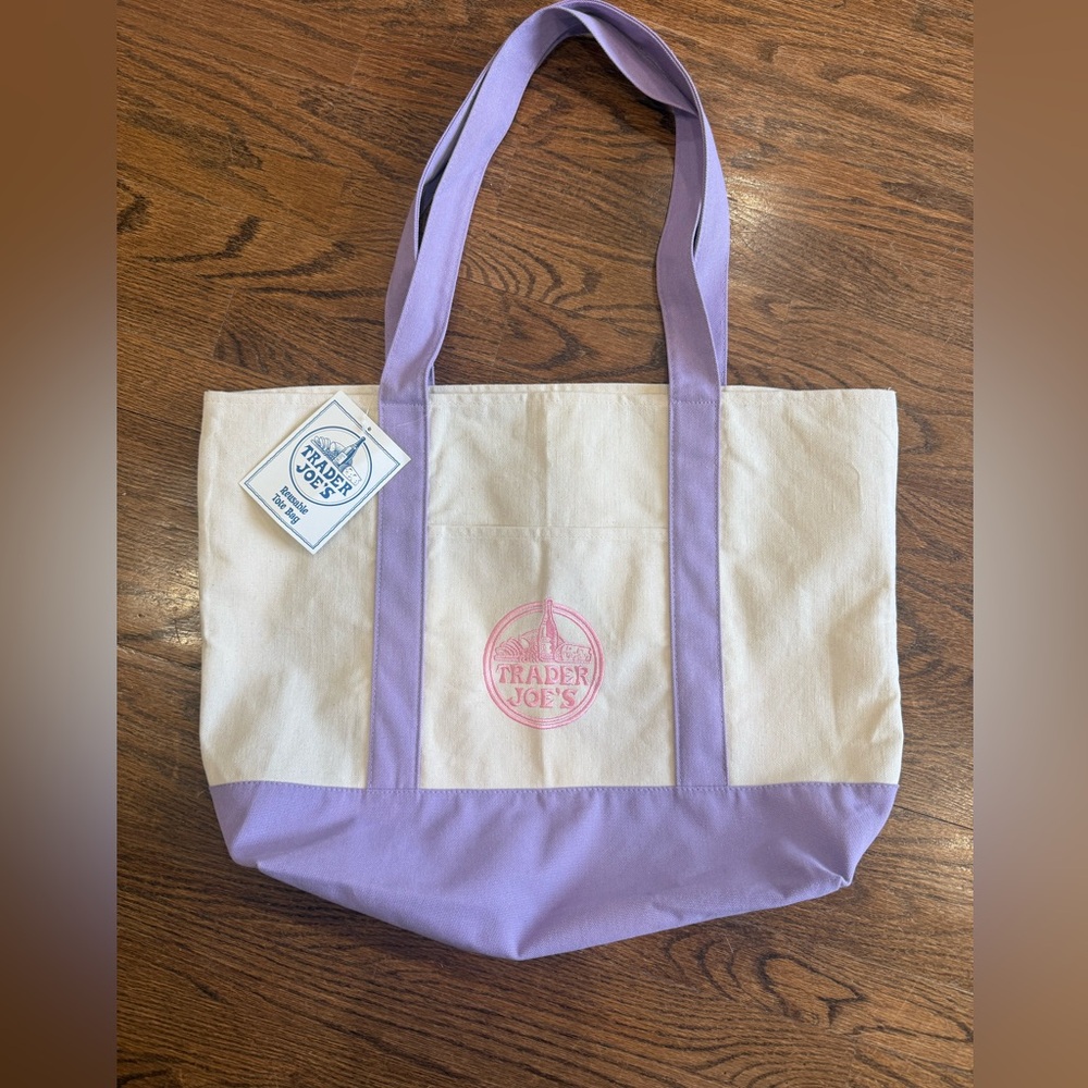 NWT! 2026 Limited Edition Lilac Large Trader Joe’s Tote